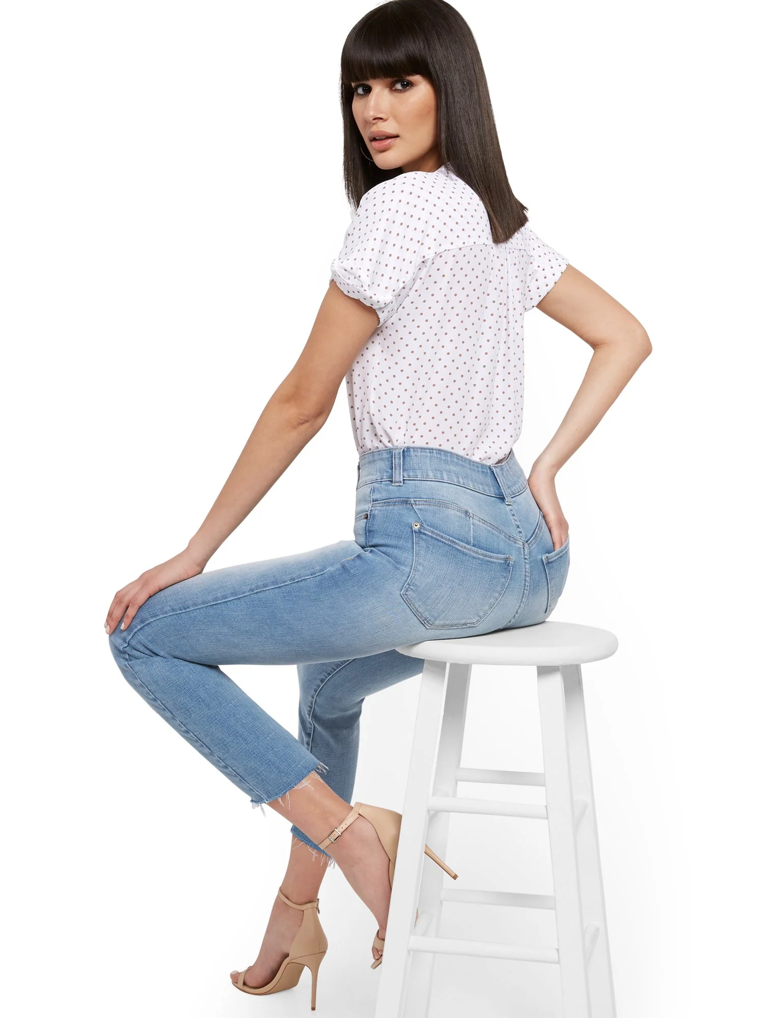 Mya Curvy High-Waisted Sculpting No Gap Super-Skinny Capri Jeans - Vector Blue - Image 6