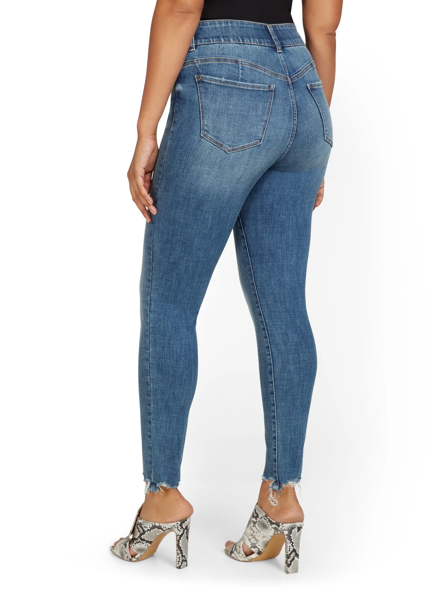 Mya Curvy High-Waisted Super-Skinny Jeans - Medium Wash - Image 11