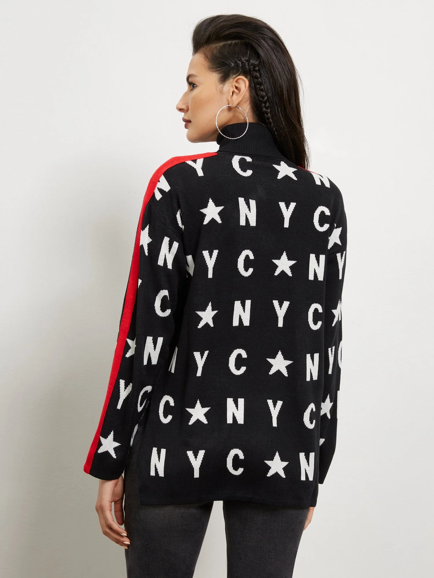 NYC Graphic Turtleneck Sweater - Image 3