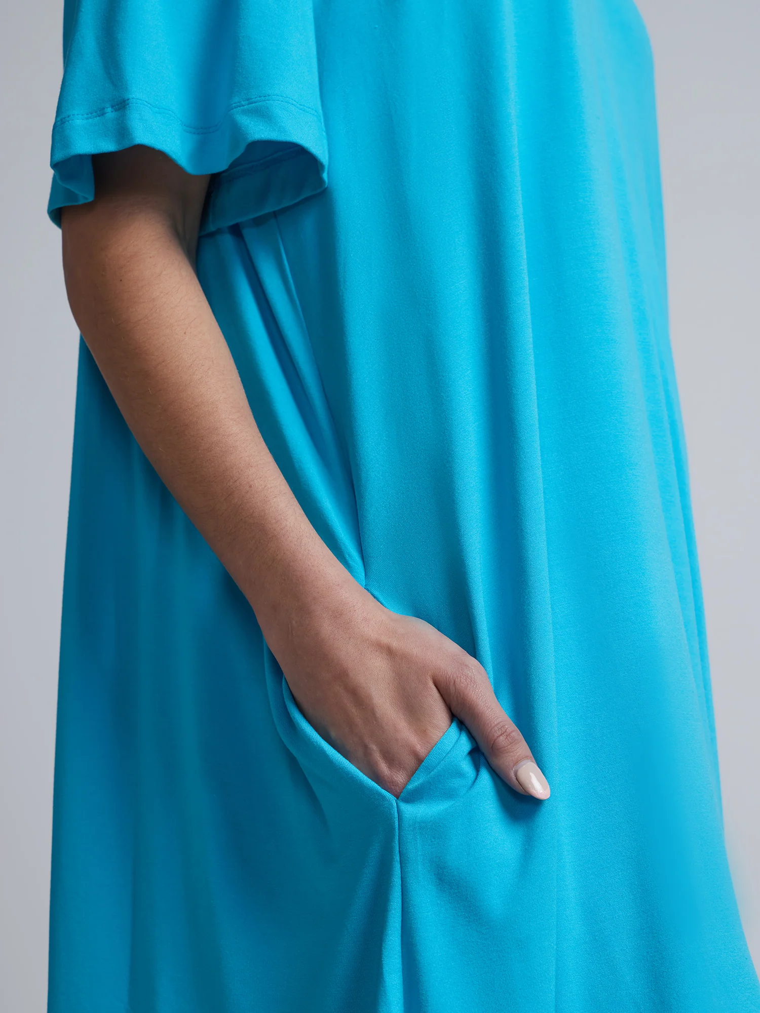 Off-The-Shoulder Knit Shift Dress - Image 18