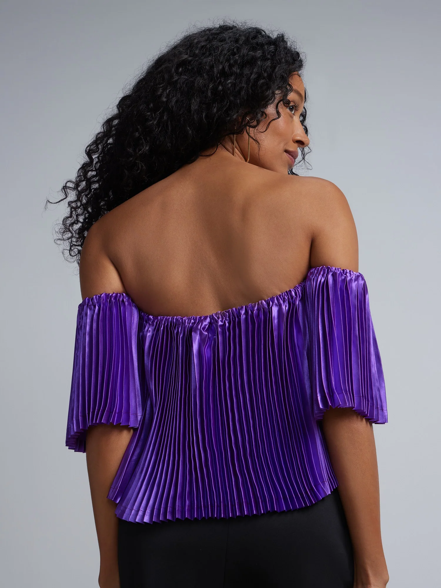 Off-The-Shoulder Pleated Top - Image 8