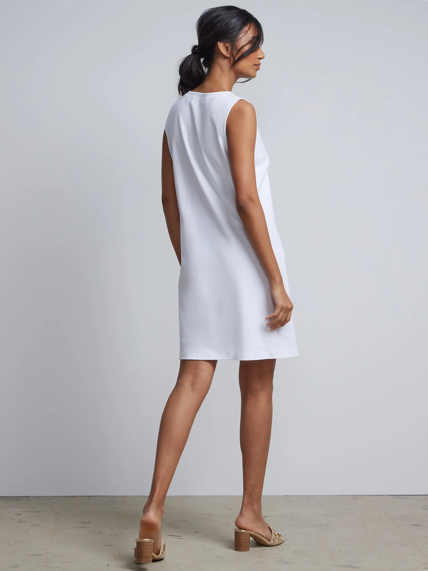 Patch-Pocket Shift Dress - City Knits - Image 8