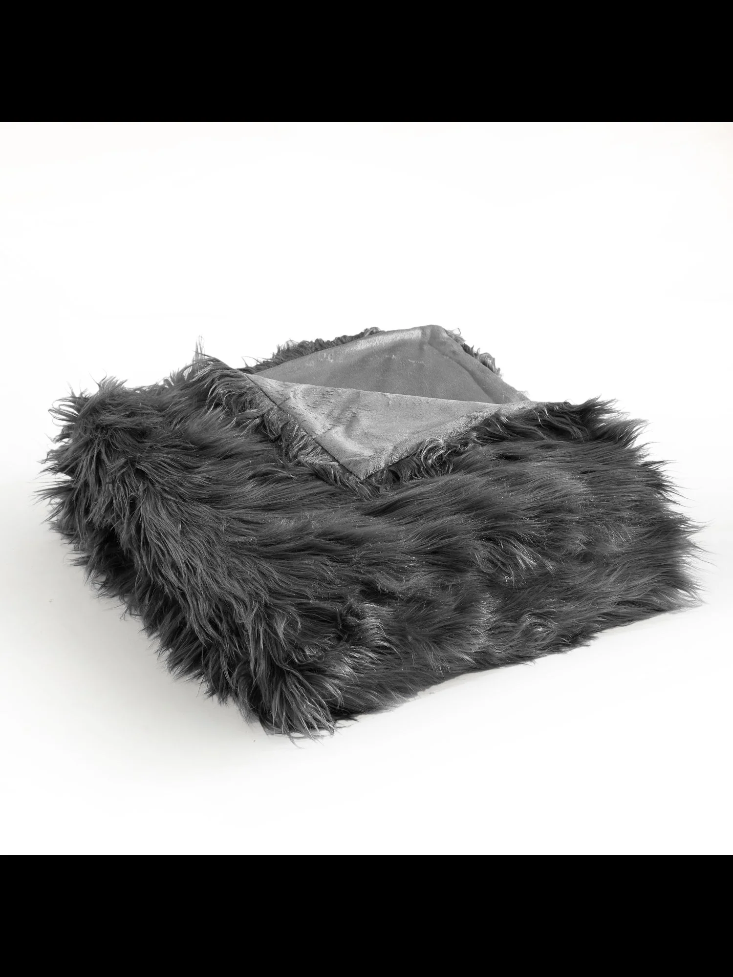 Penina Ultra Plush Faux-Fur Throw Blanket - NY&C x Chic Home - Image 7