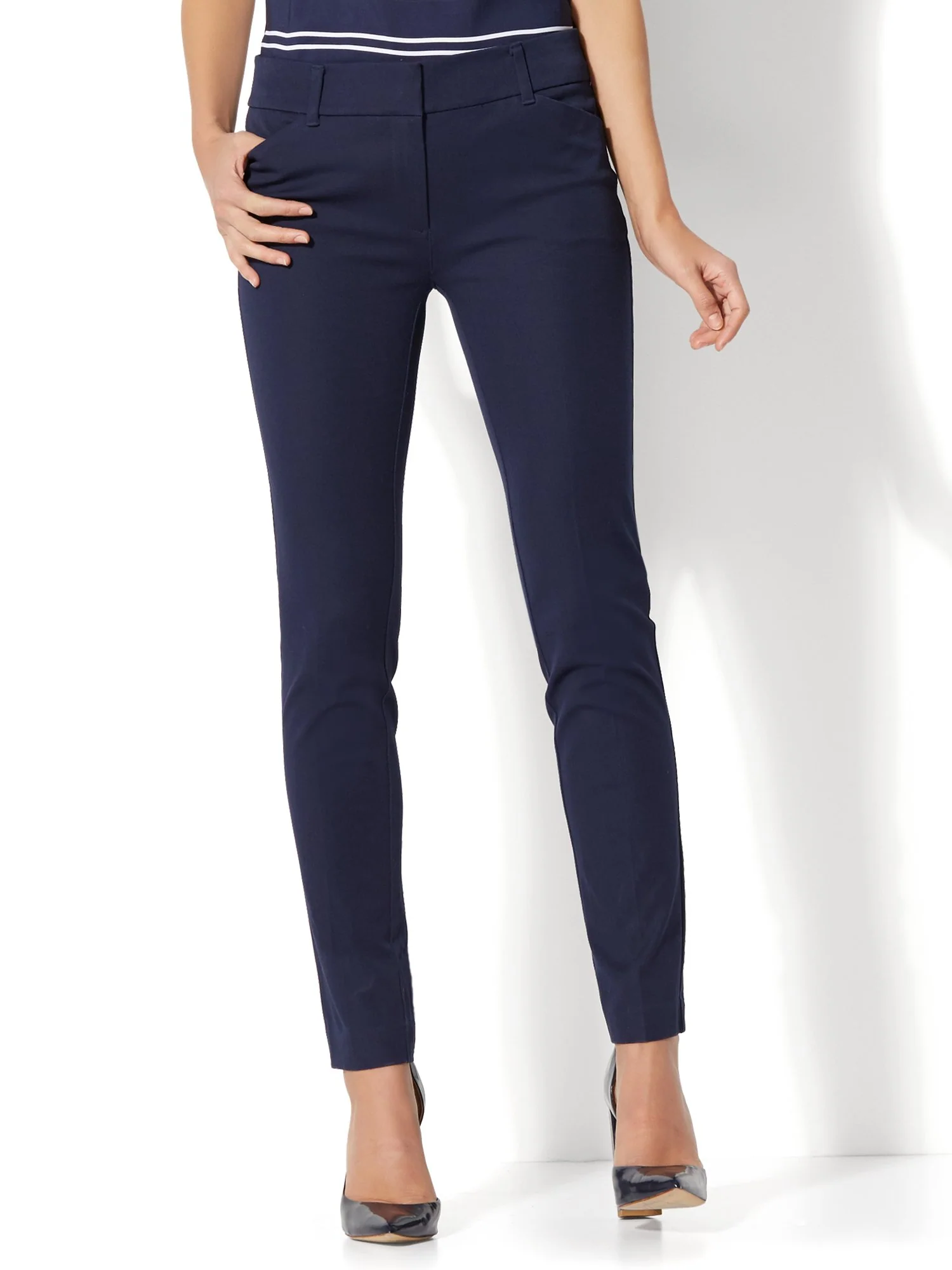 Petite Audrey Ankle Pant - Solid - Image 14