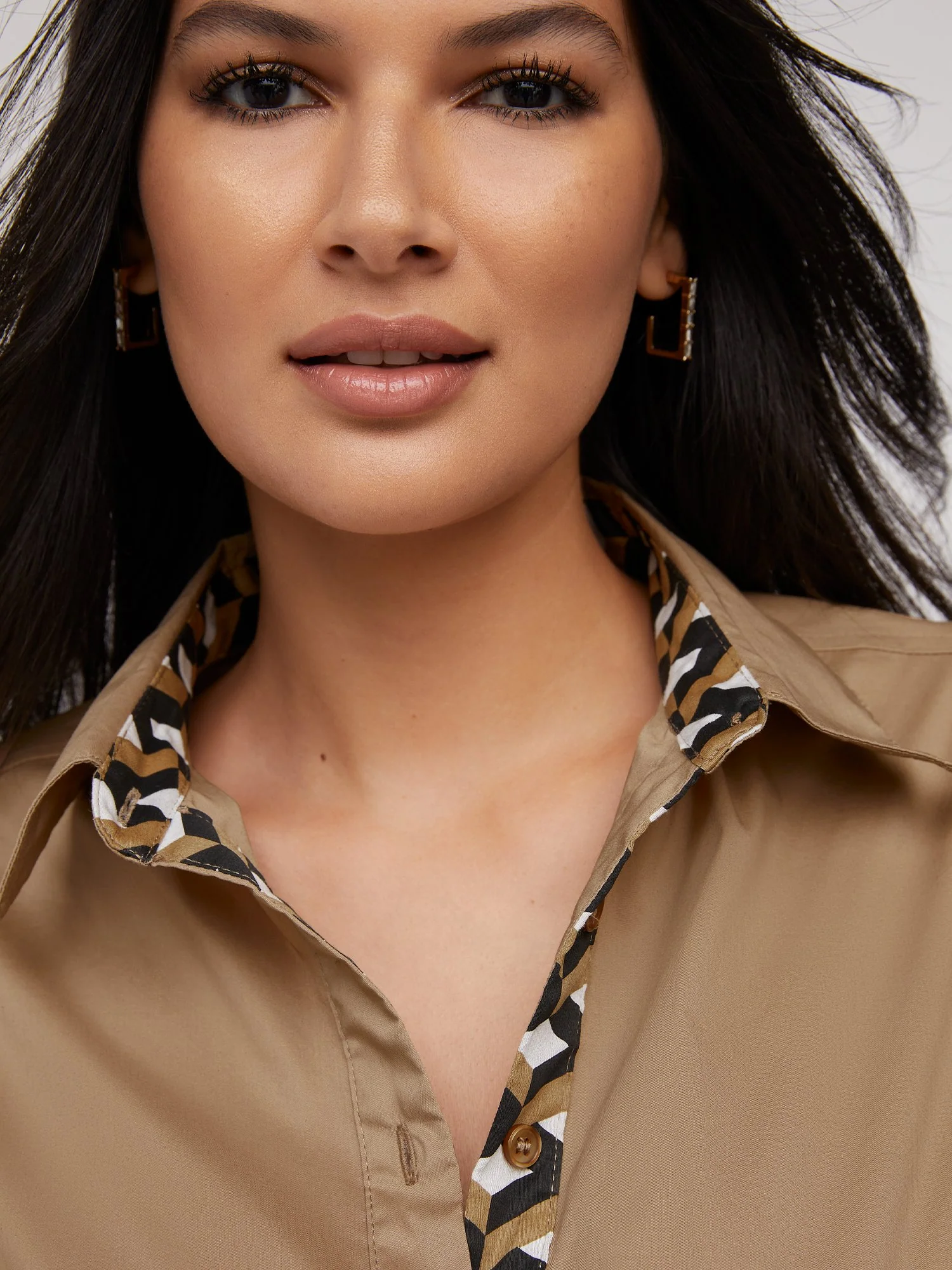 Petite Button-Front Secret Snap - NY&C Madison Shirt® - Image 4