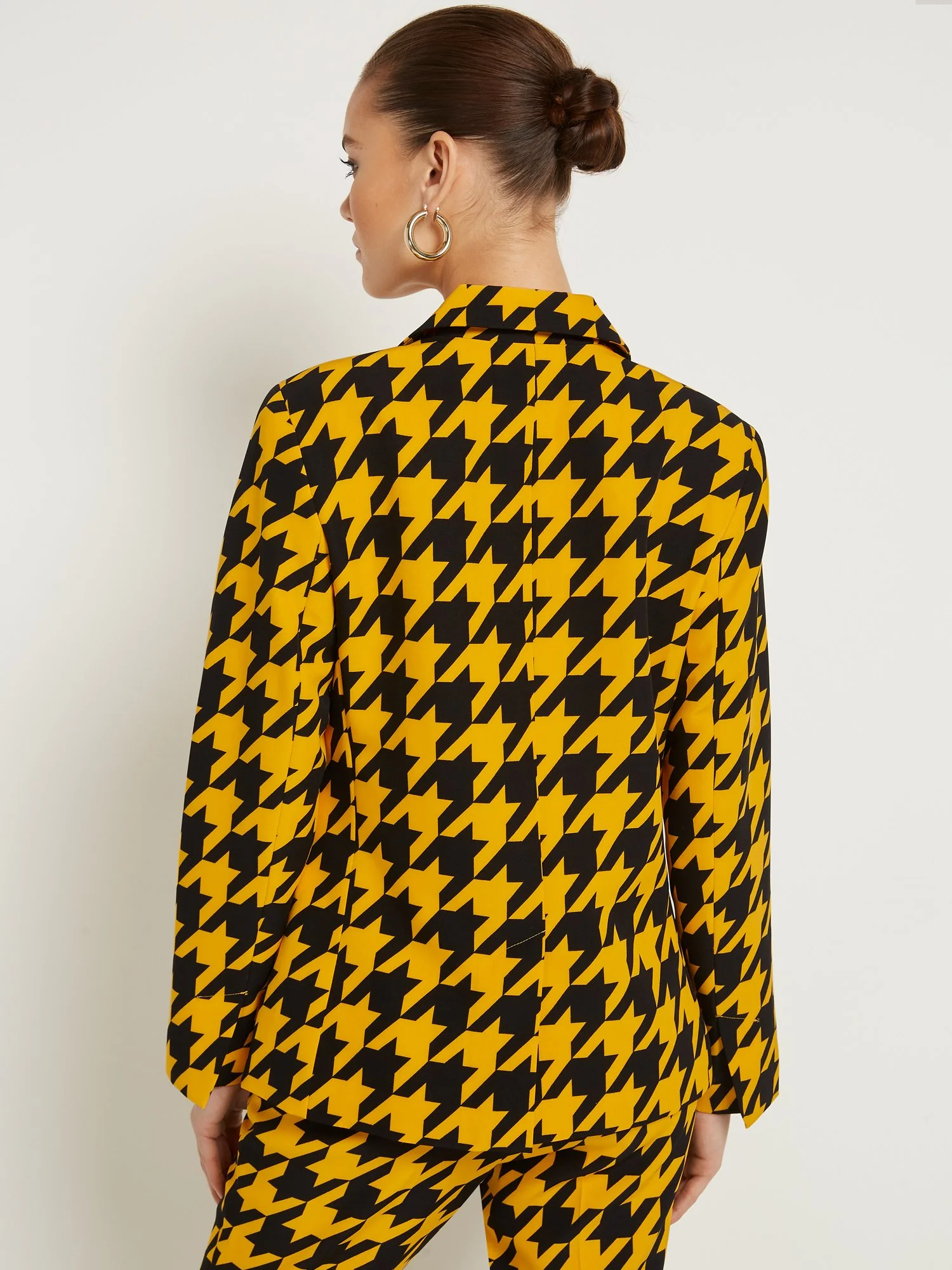 Petite Houndstooth Double-Breasted Blazer - Image 3