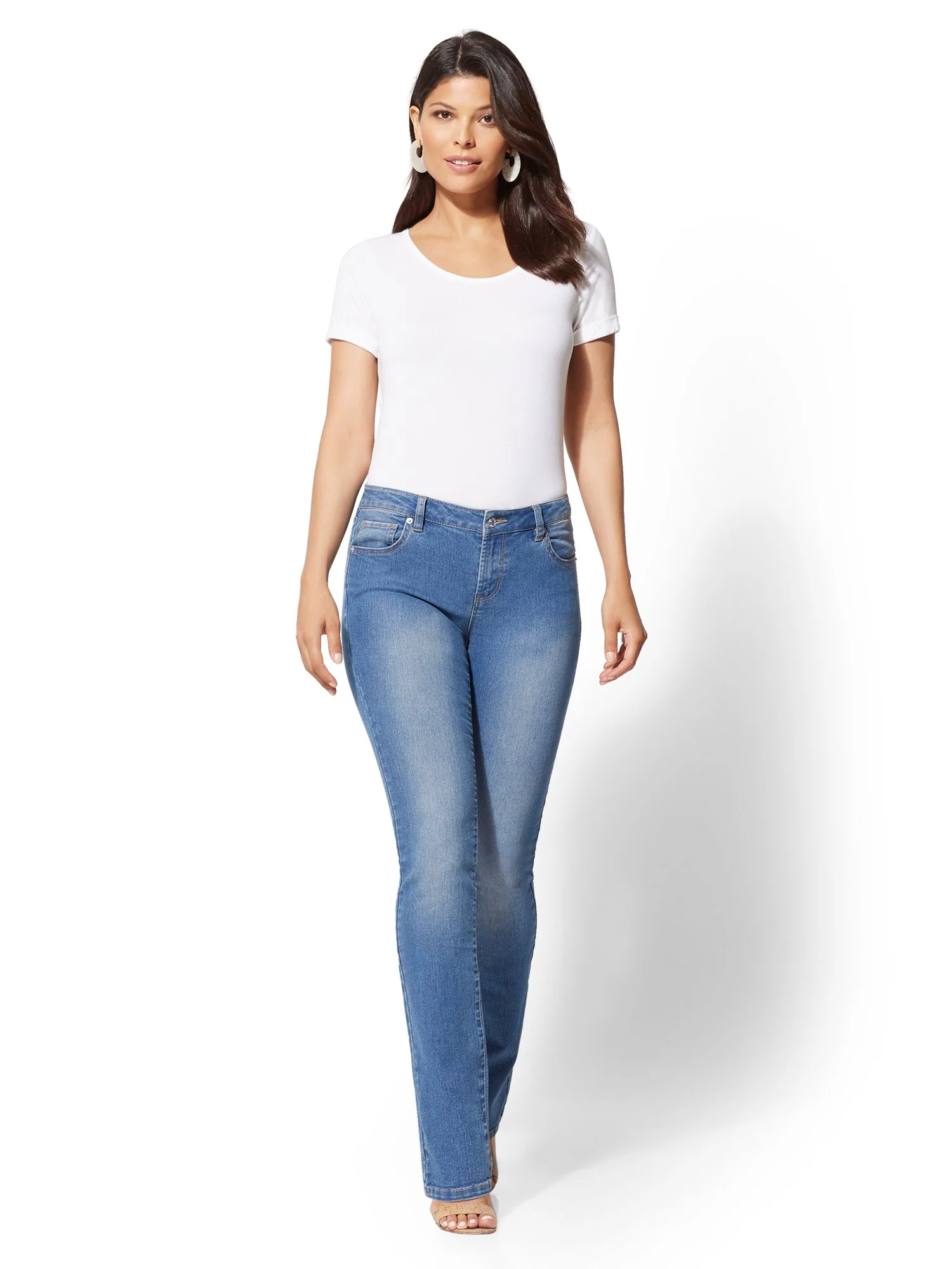 Petite Mid-Rise Bootcut Jeans - Essential Stretch - Image 4