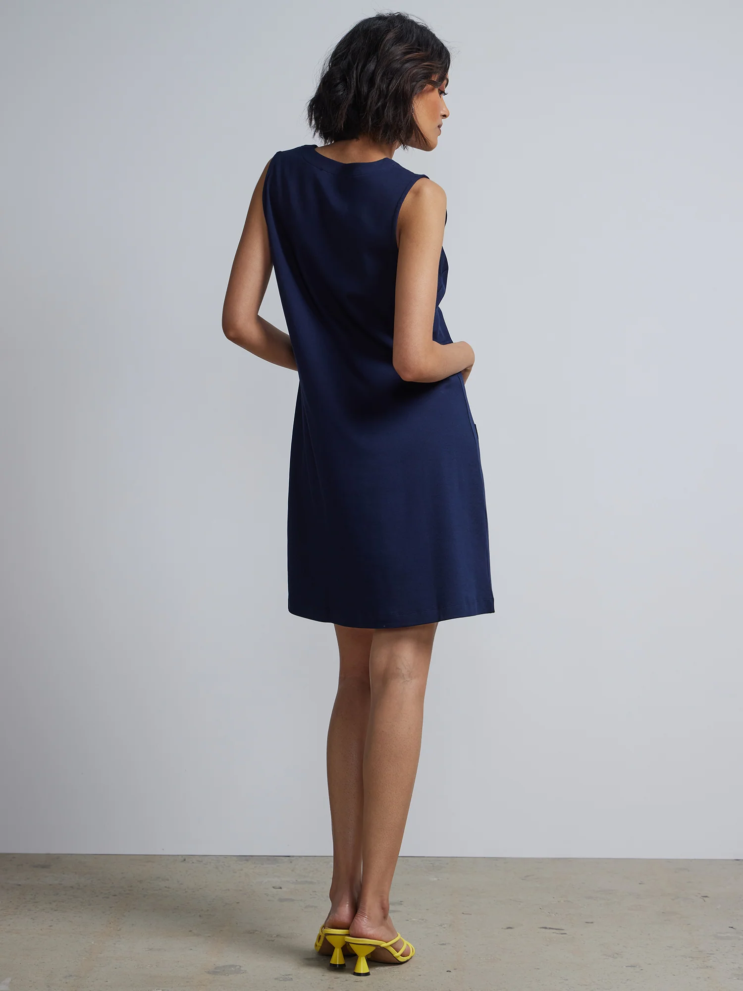 Petite Patch-Pocket Shift Dress - City Knits - Image 16
