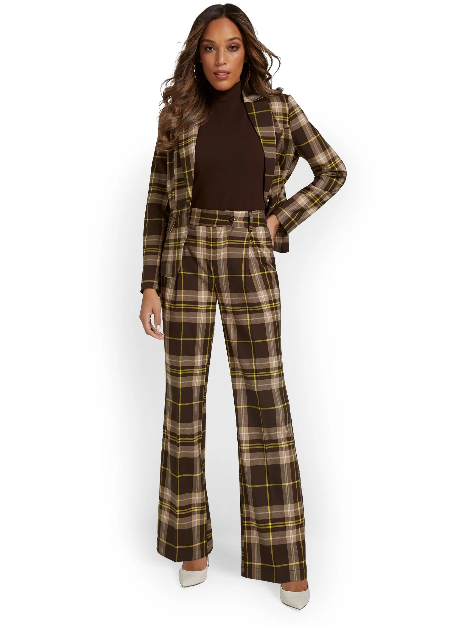 Petite Plaid Asymmetric-Button Wide-Leg Pant - Image 4