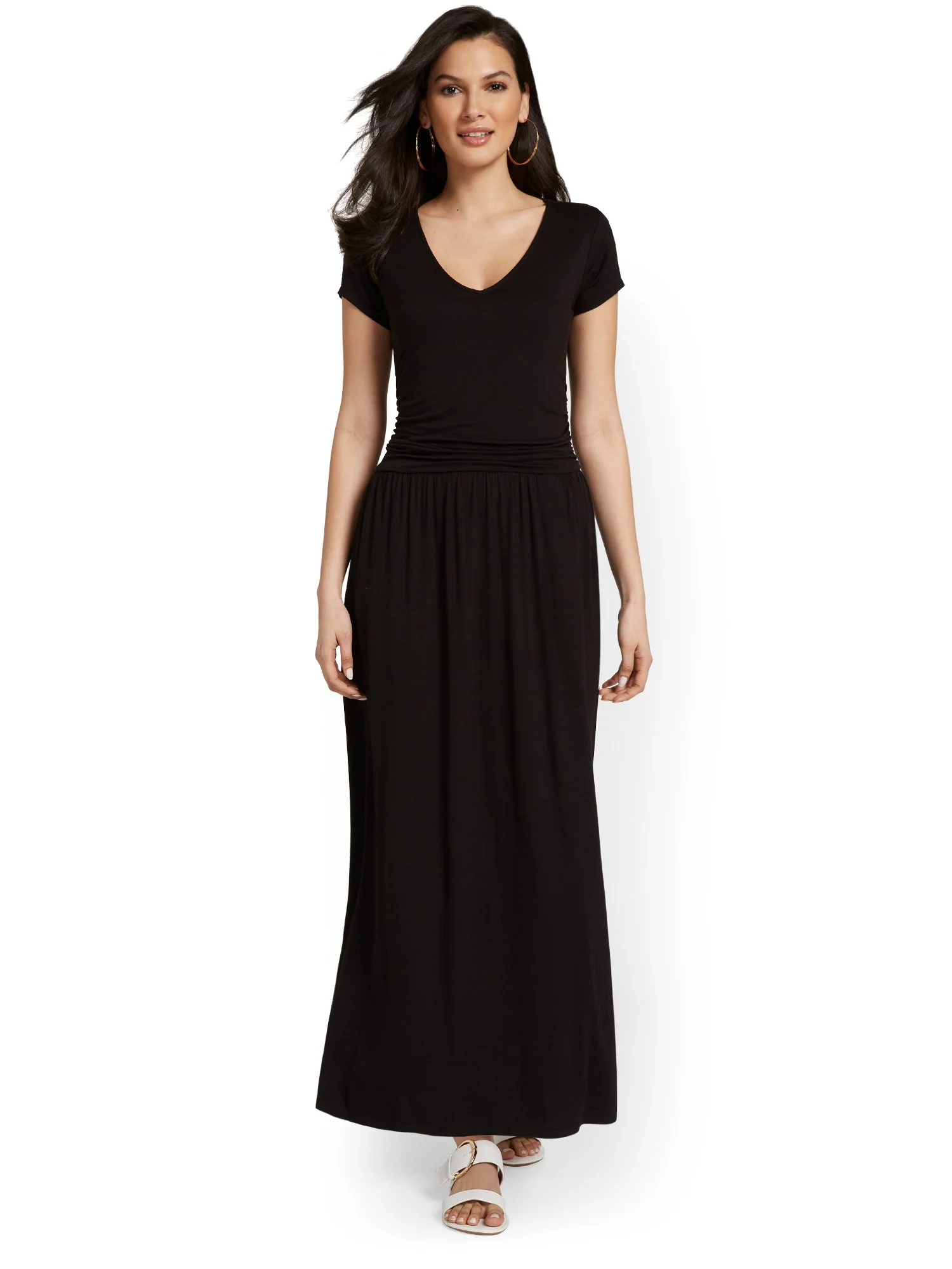 Petite Ruched V-Neck Maxi Dress