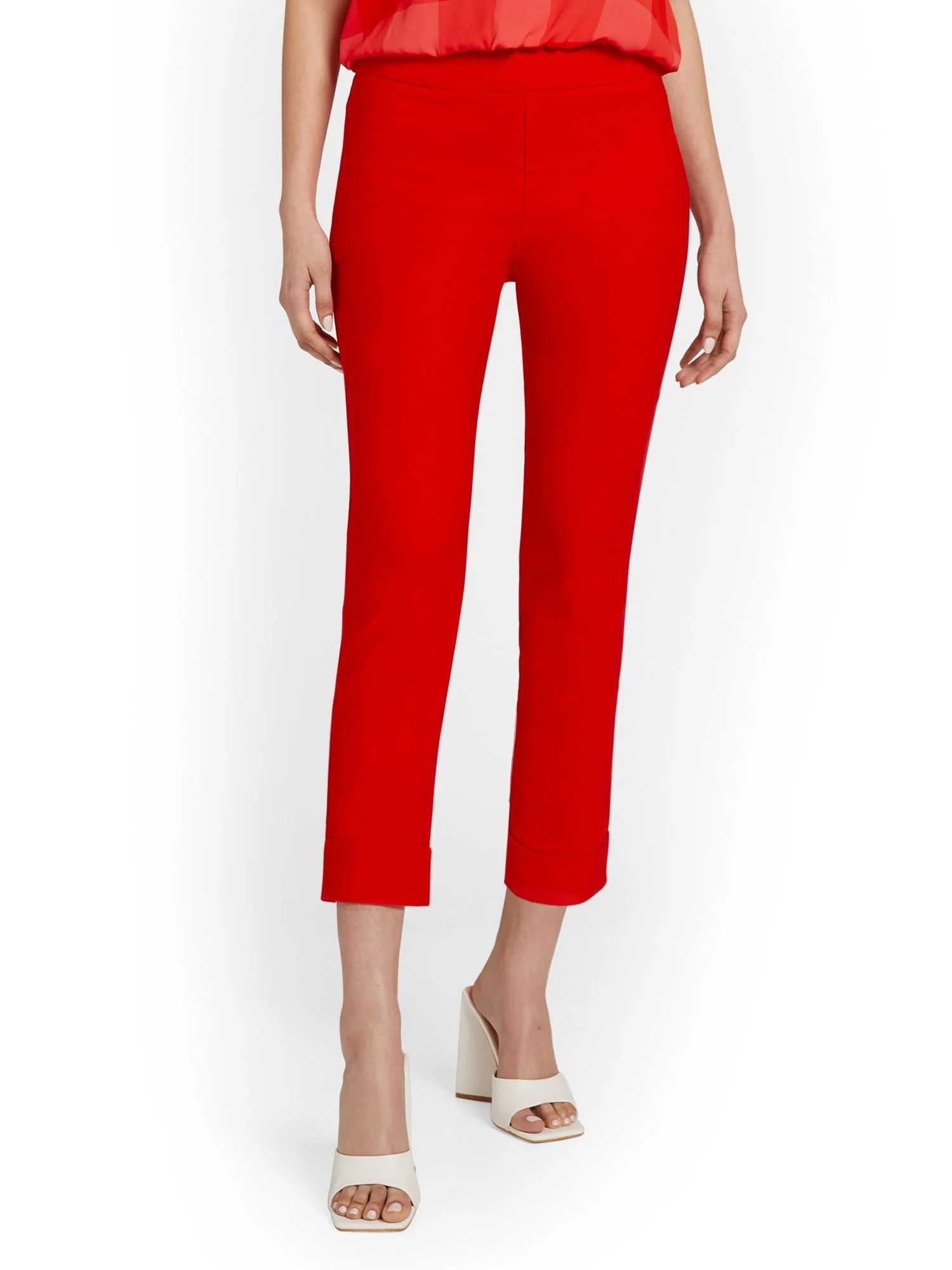 Petite Whitney High-Waisted Tummy Control Pull-On Slim-Leg Cuffed Capri Pant - Image 11