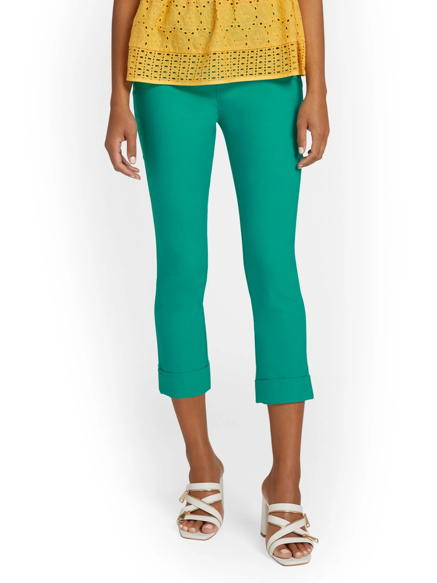Petite Whitney High-Waisted Tummy Control Pull-On Slim-Leg Cuffed Capri Pant - Image 19
