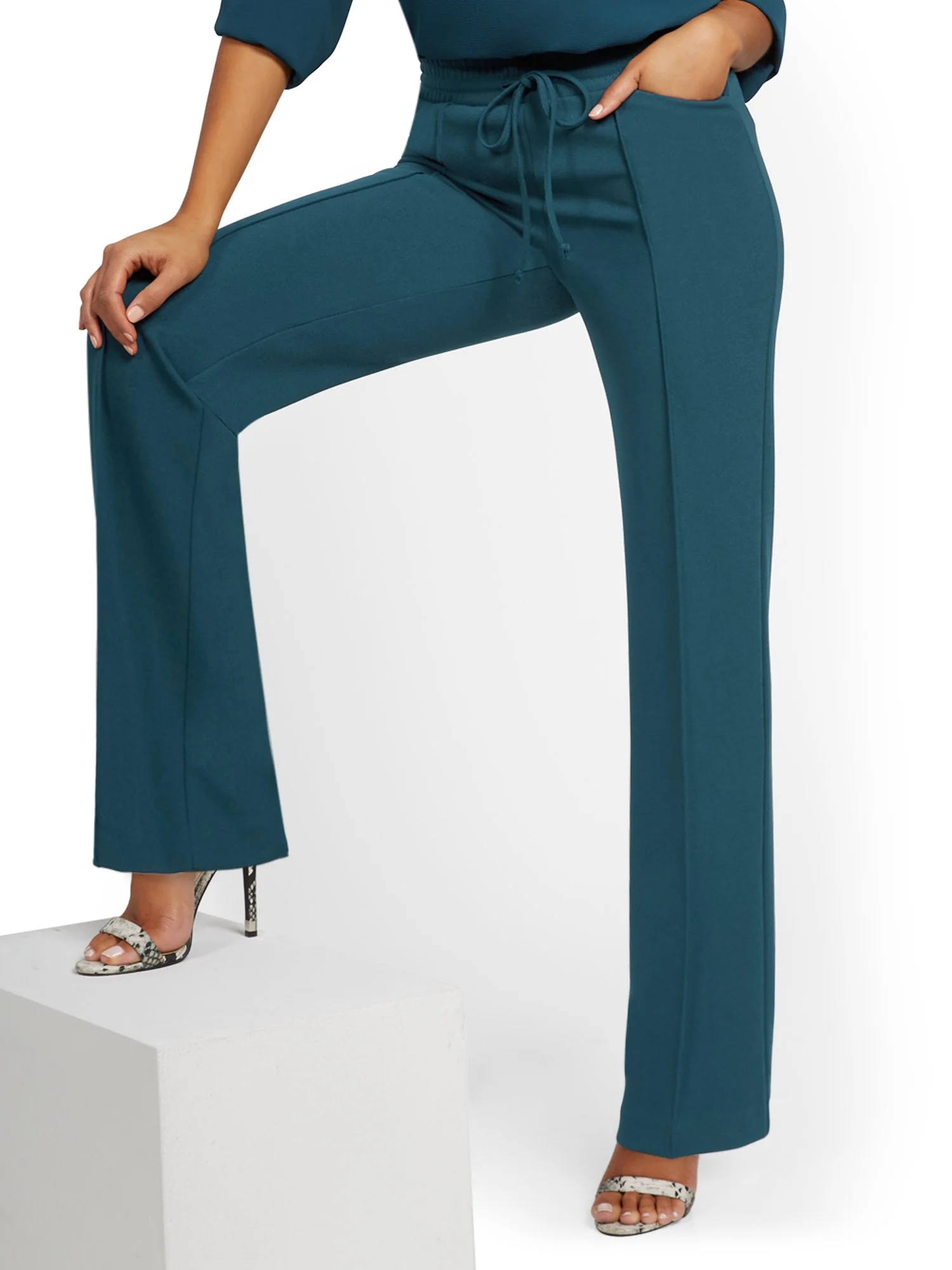 Petite Wide-Leg Pant - Image 8