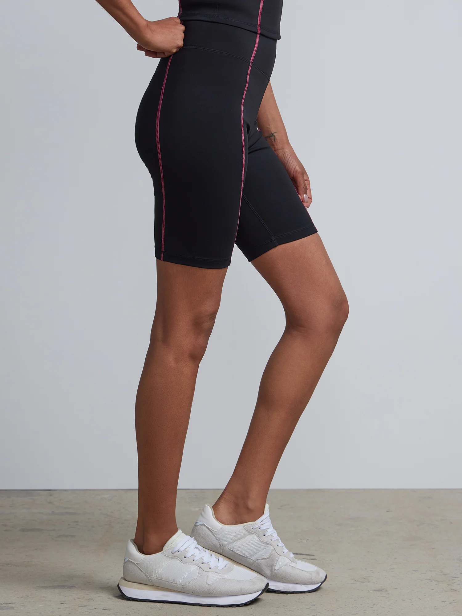 Piped High-Waisted Bike Short - Image 2