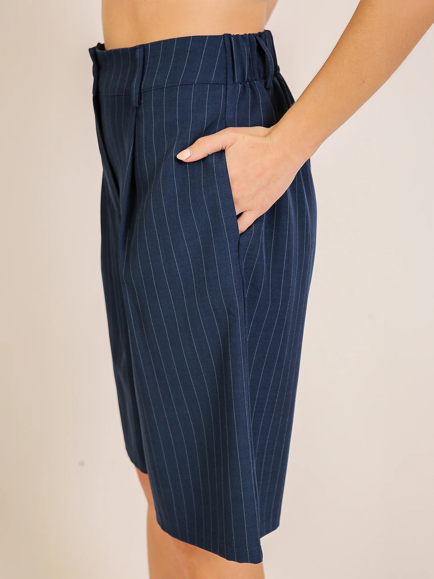 Pleated Pin Stripe Bermuda Shorts - Image 5