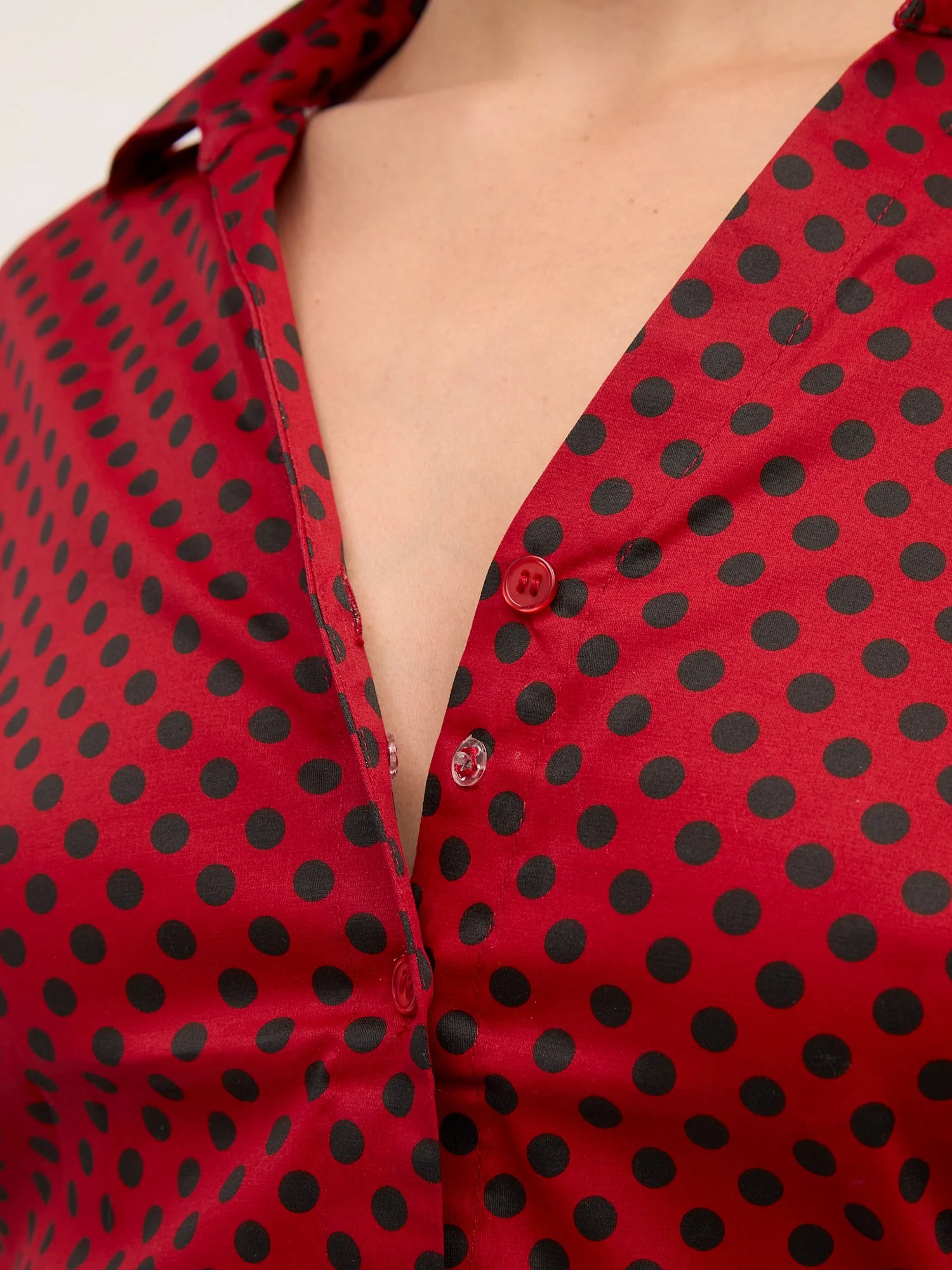 Polka-Dot Puff-Sleeve Button-Front Secret Snap - NY&C Madison Shirt® - Image 4
