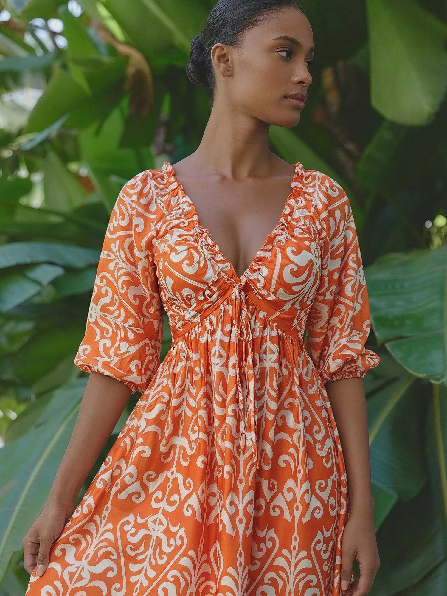 Printed V-Neck Woven Midi Dress With Tie Border Print - Image 3