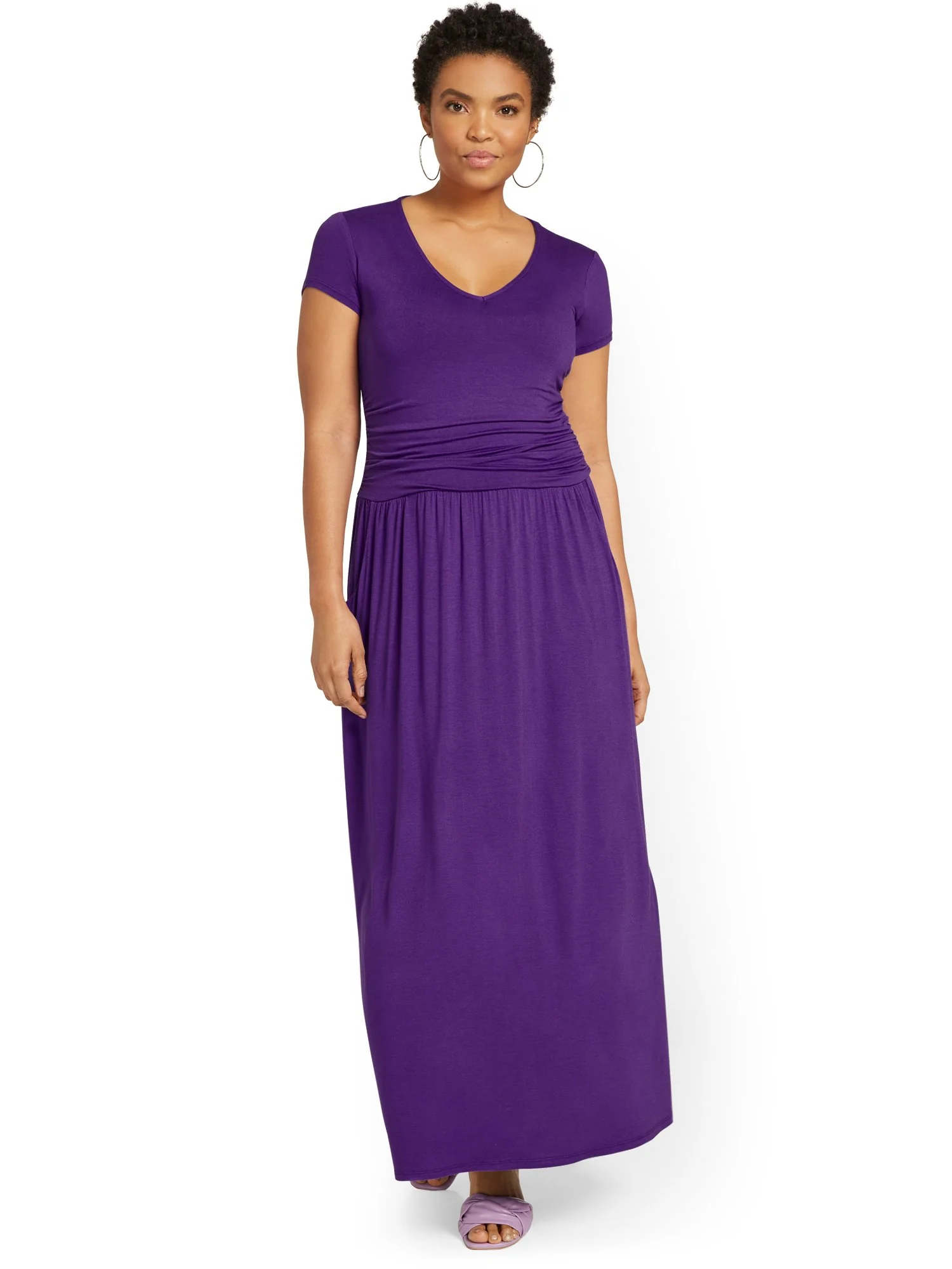 Ruched V-Neck Maxi Dress - Image 10