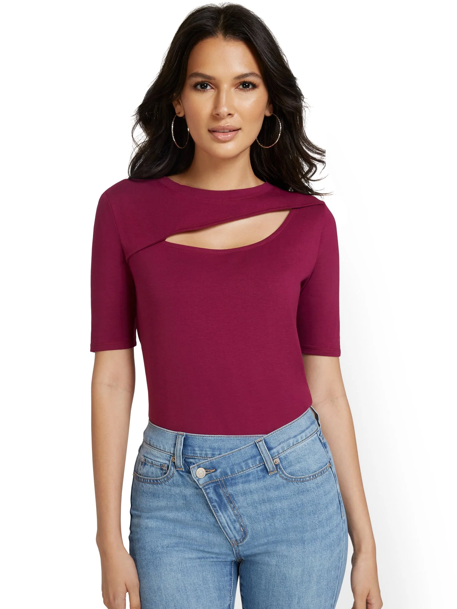 Short Sleeve Cut-Out City Tee - Image 9