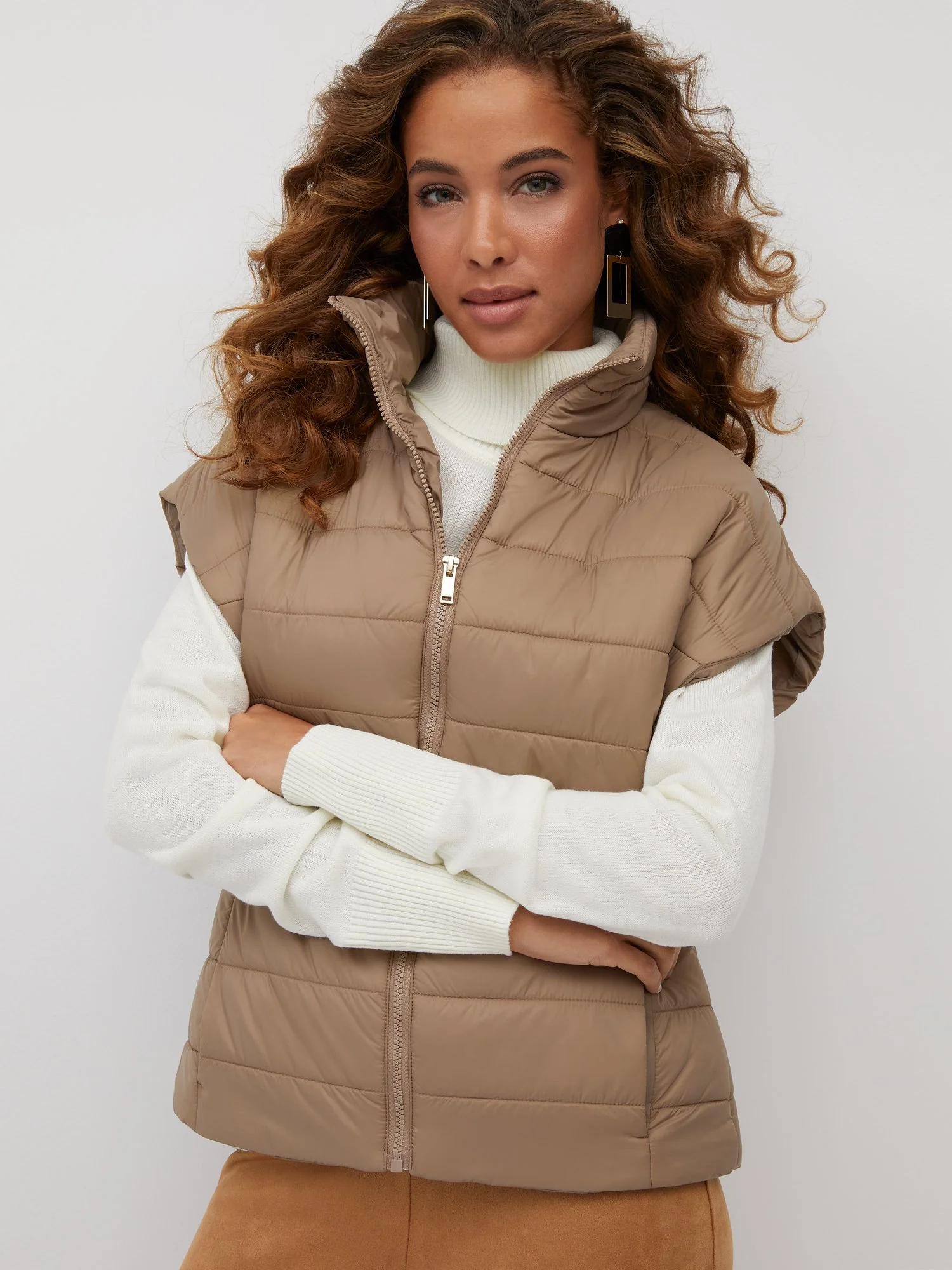 Short-Sleeve Zip-Front Puffer Vest - Image 8