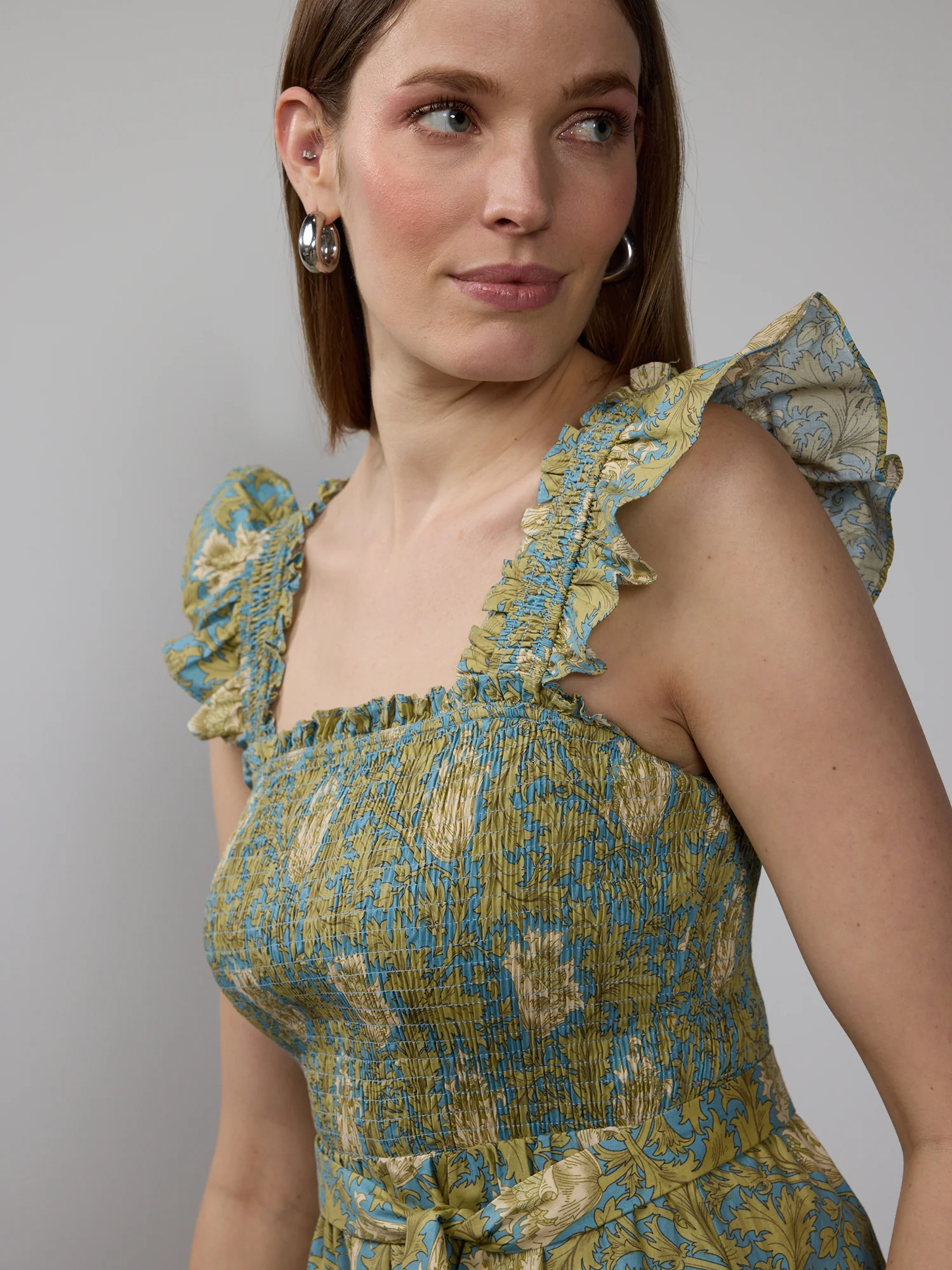 Smocked Floral Midi Dress - Image 4