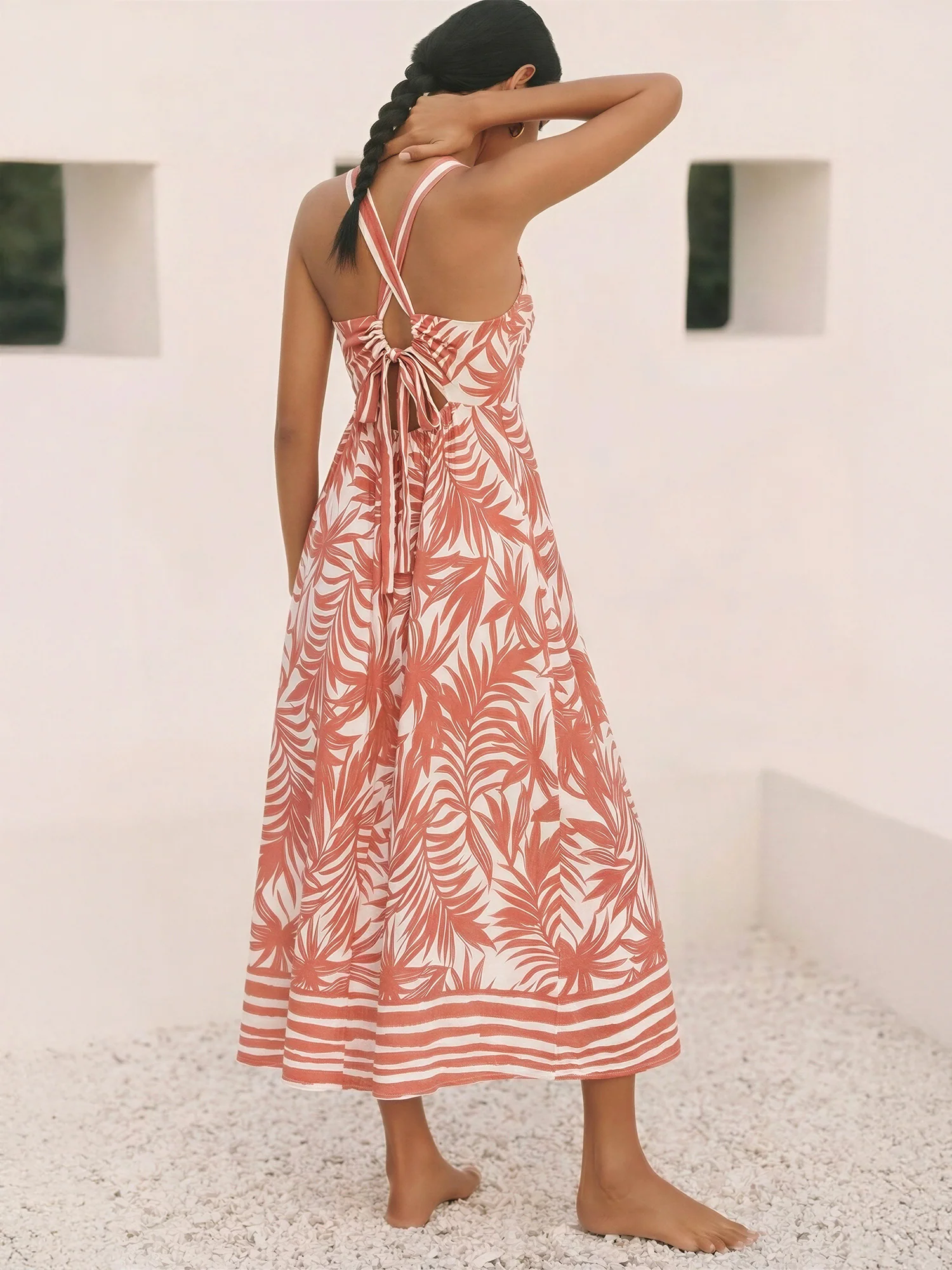 Tropical Leaf Print Back Tie Maxi Dress - Image 4