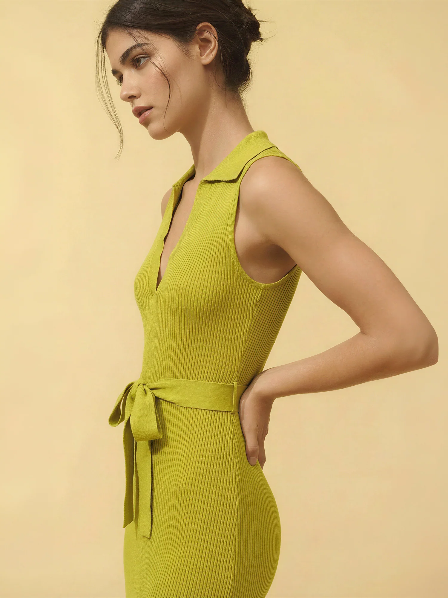 Sleeveless Collared Tie Waist Knit Midi Dress - Image 2