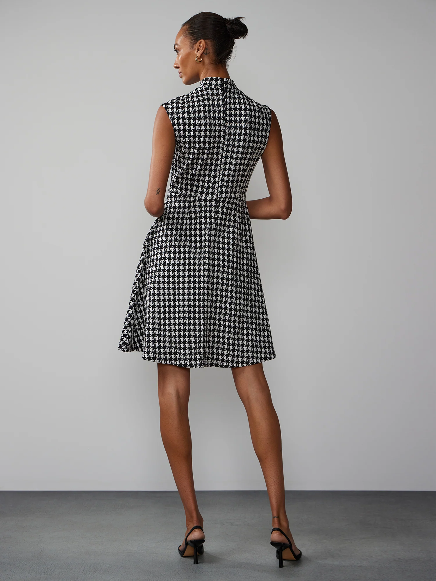 Sleeveless Houndstooth Mini Dress - Image 3