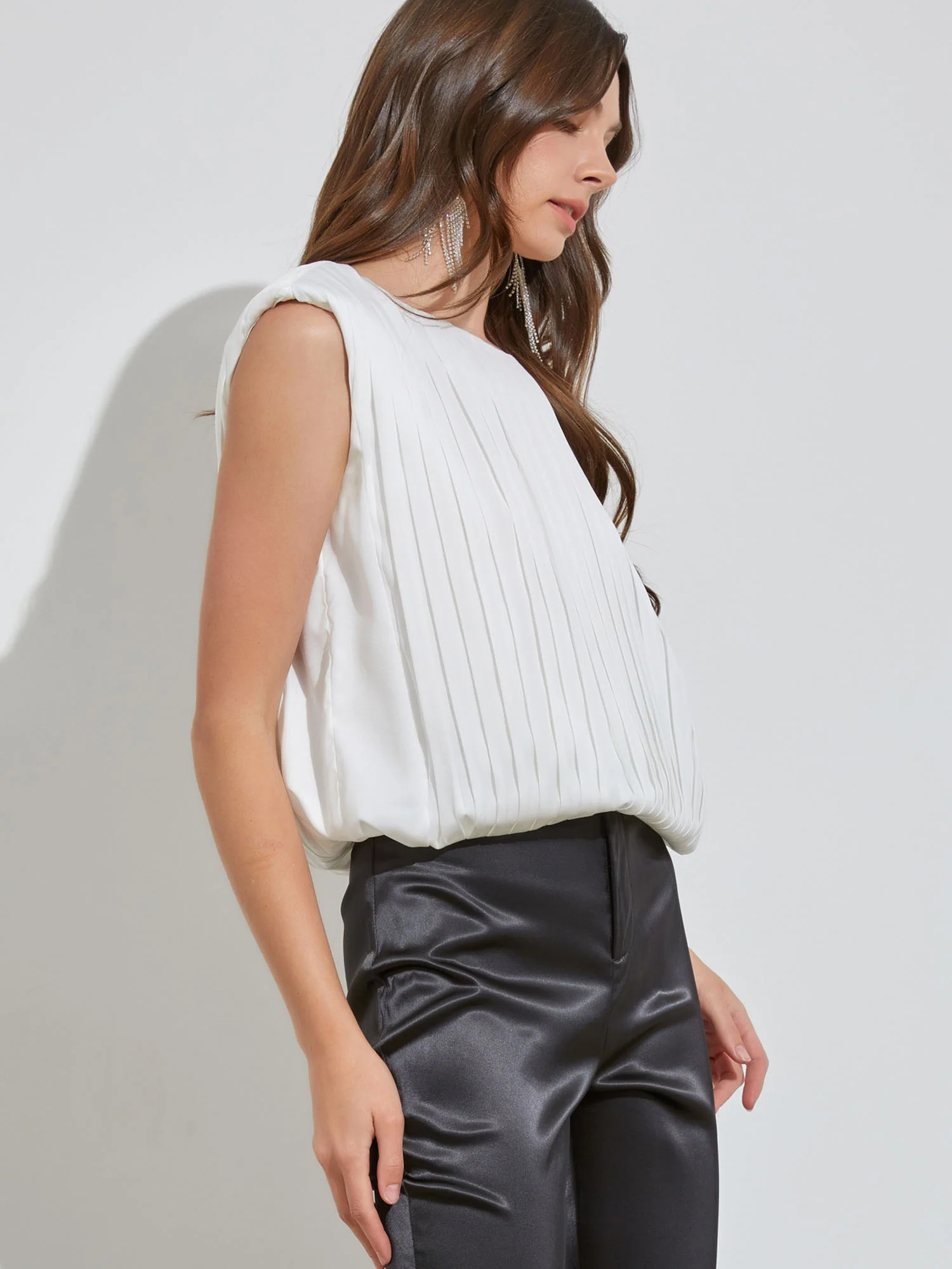 Do + Be Sleeveless Pleated Top - Brands We Love - Image 4