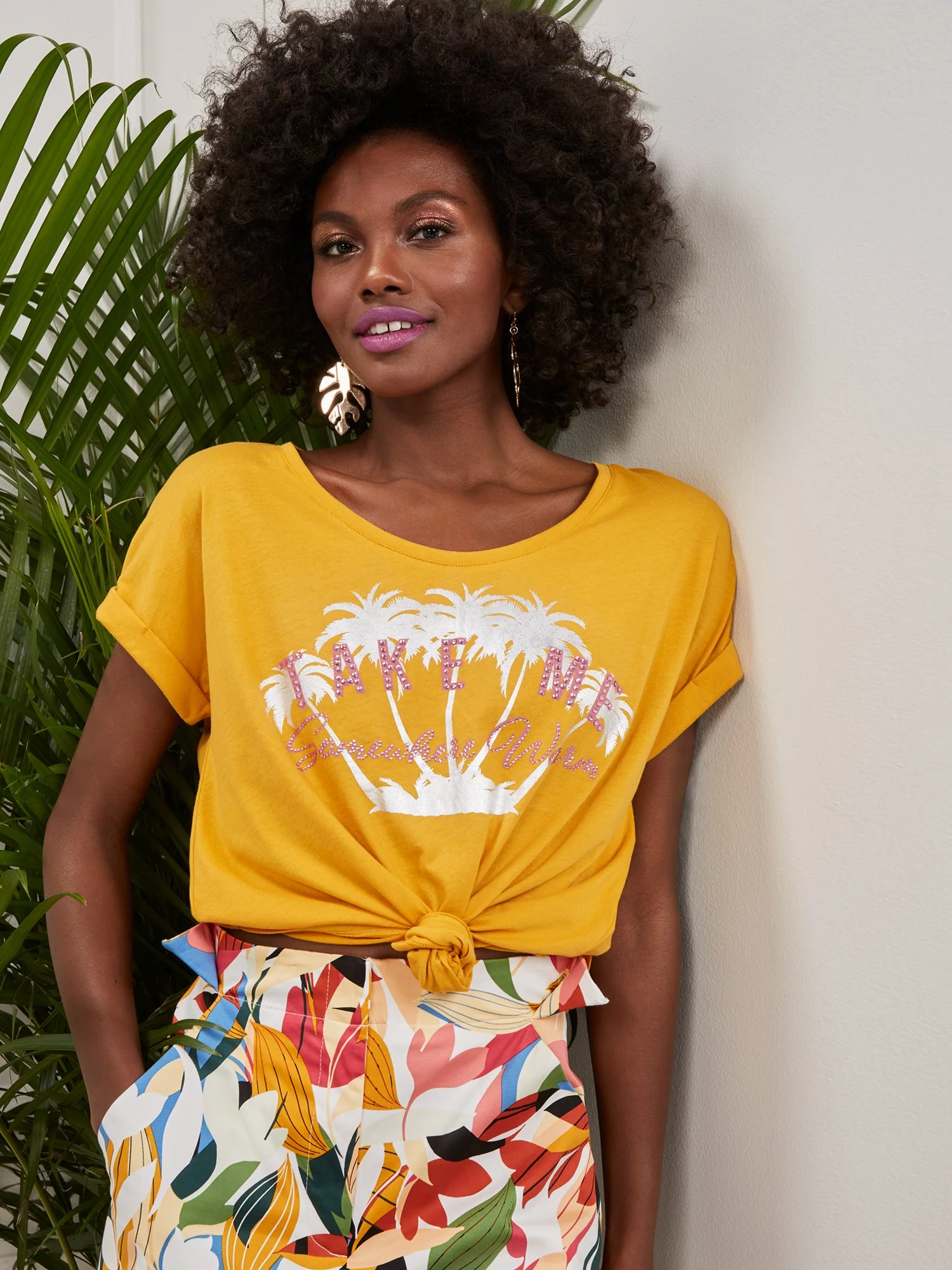 Somewhere Warm Graphic Tee - Image 2