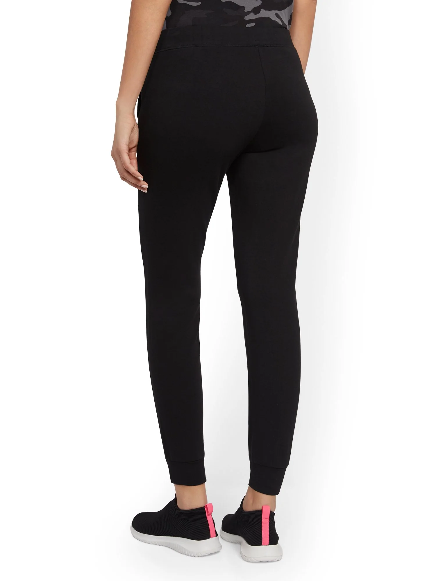 Step-Hem Everywhere Pant - Image 3