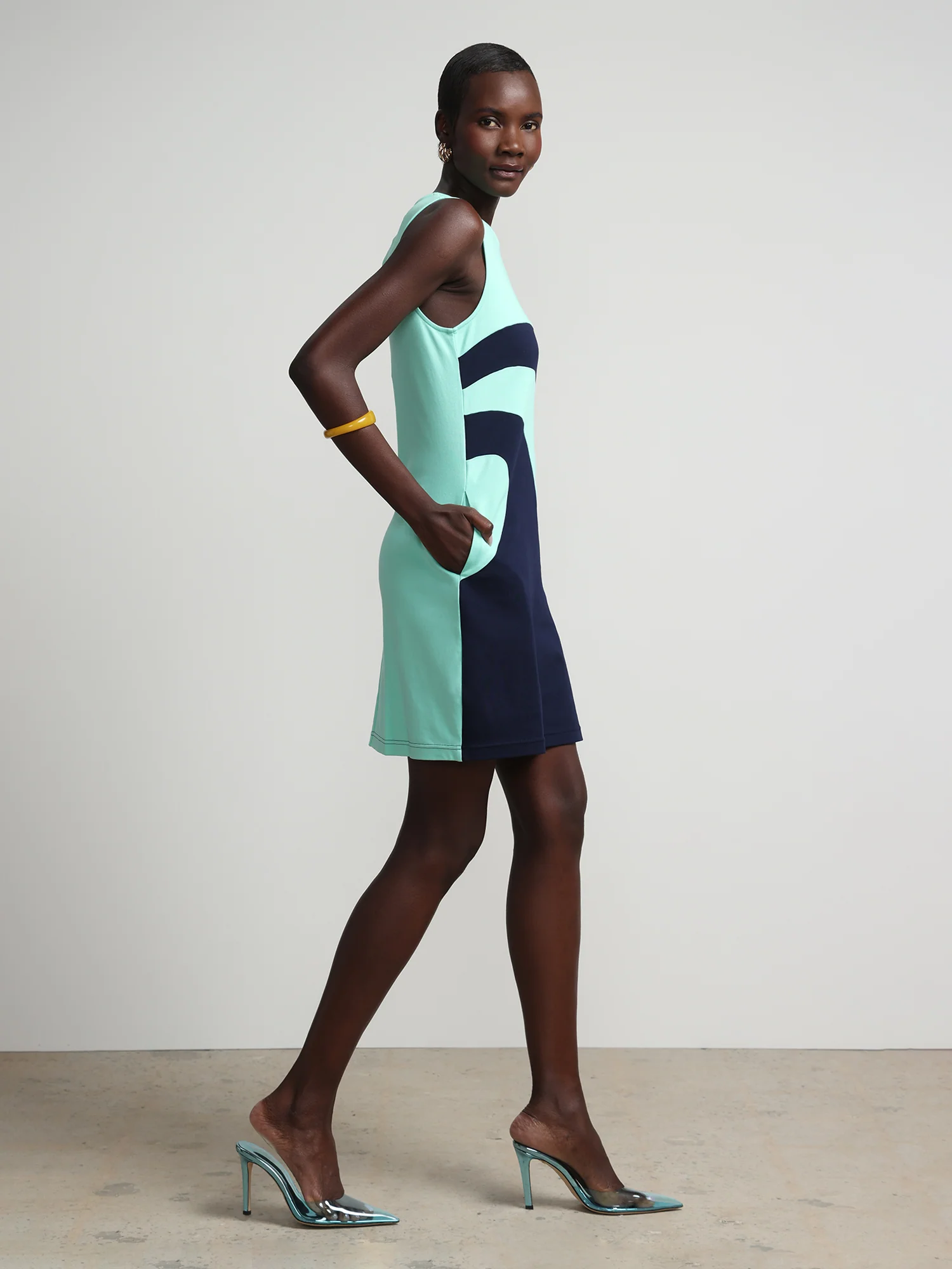 Swirl-Print Shift Dress - City Knits - Image 11