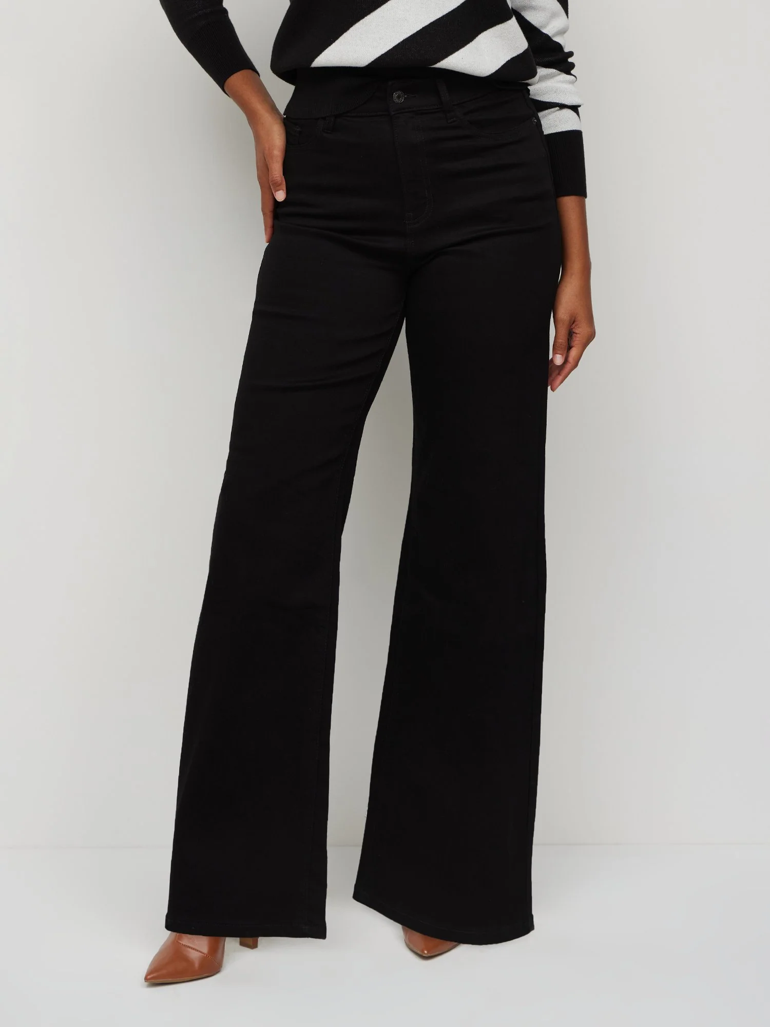 Tall Essential High-Waisted Wide-Leg Jeans - Black - Image 4