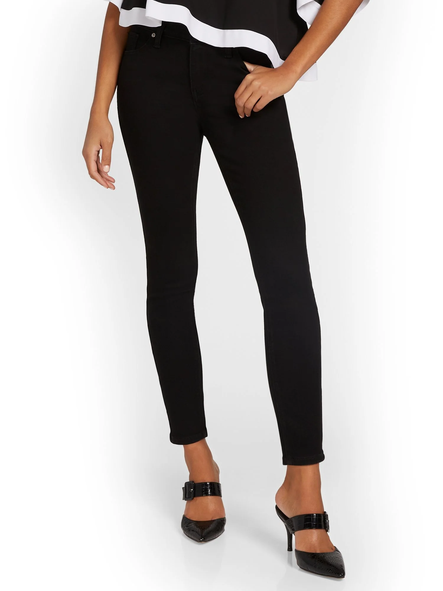 Tall Lexi Mid-Rise Super-Skinny Ankle Jeans - Black