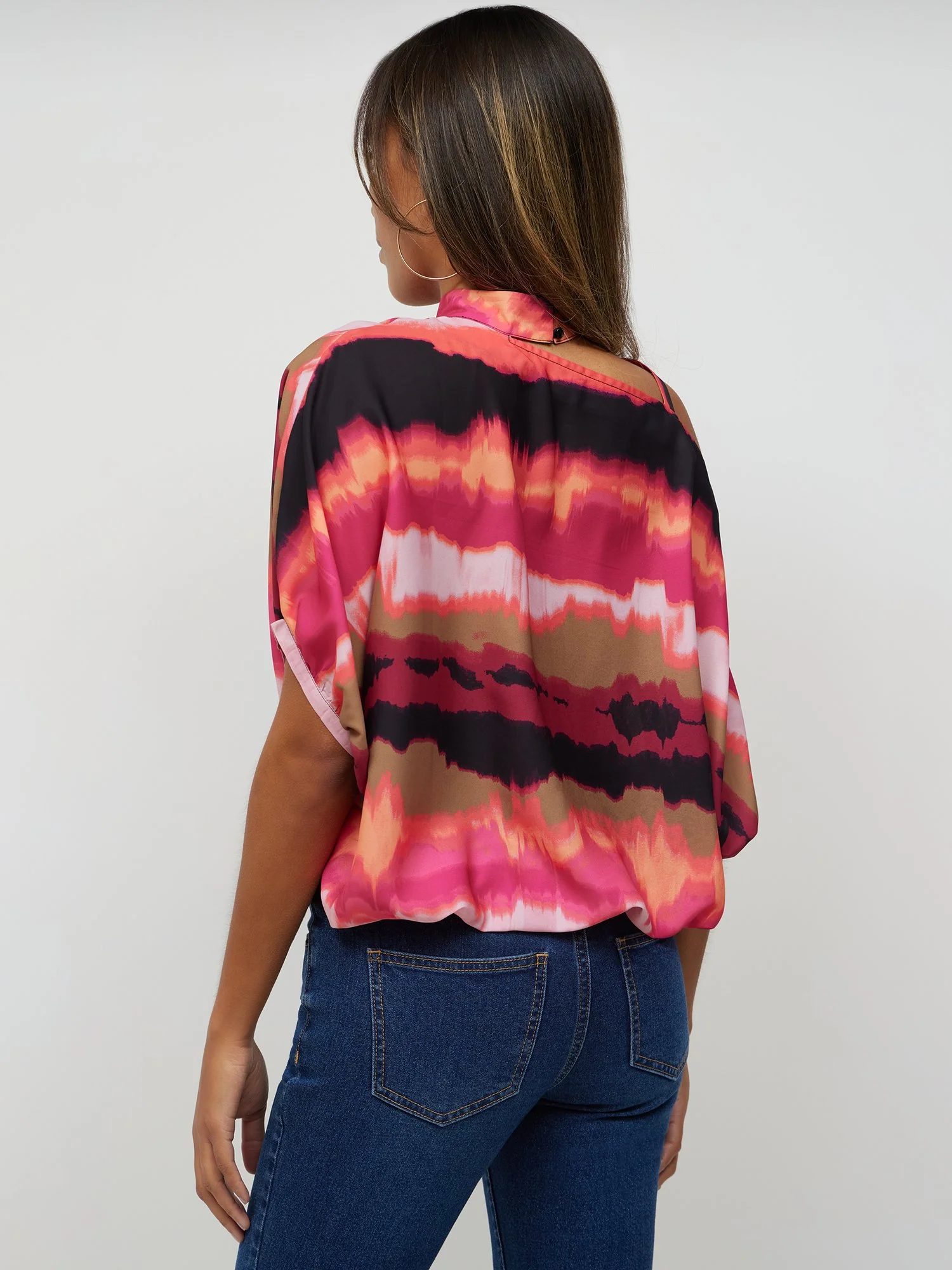 Tie-Dye Print Asymmetric Chain-Detail Cold-Shoulder Blouse - Image 2