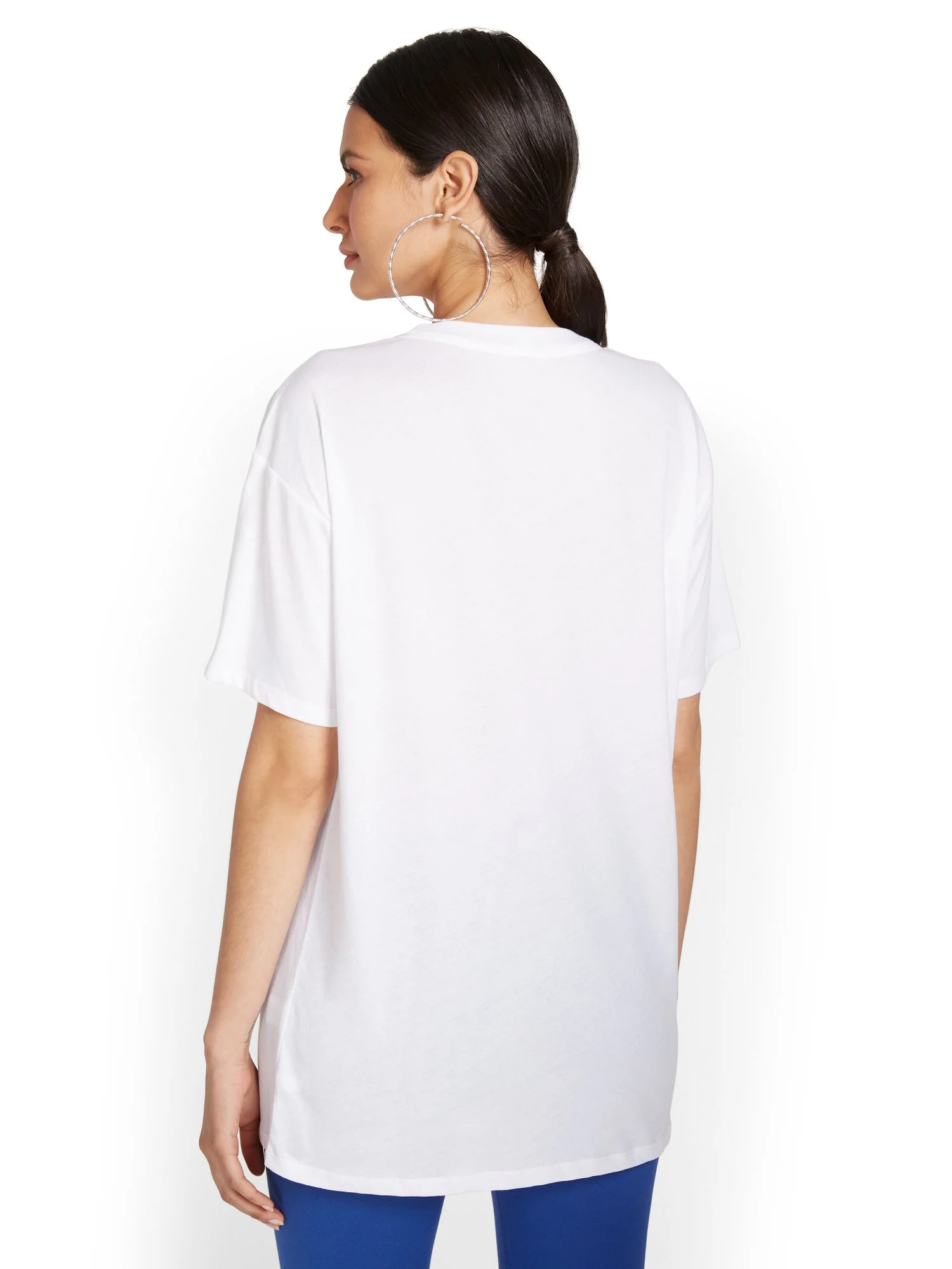 Trendsetter Oversized Graphic Tee - Image 3