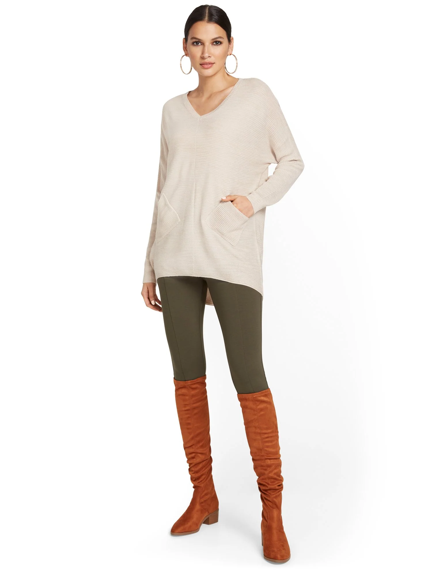 Two-Pocket Tunic Sweater - Image 17