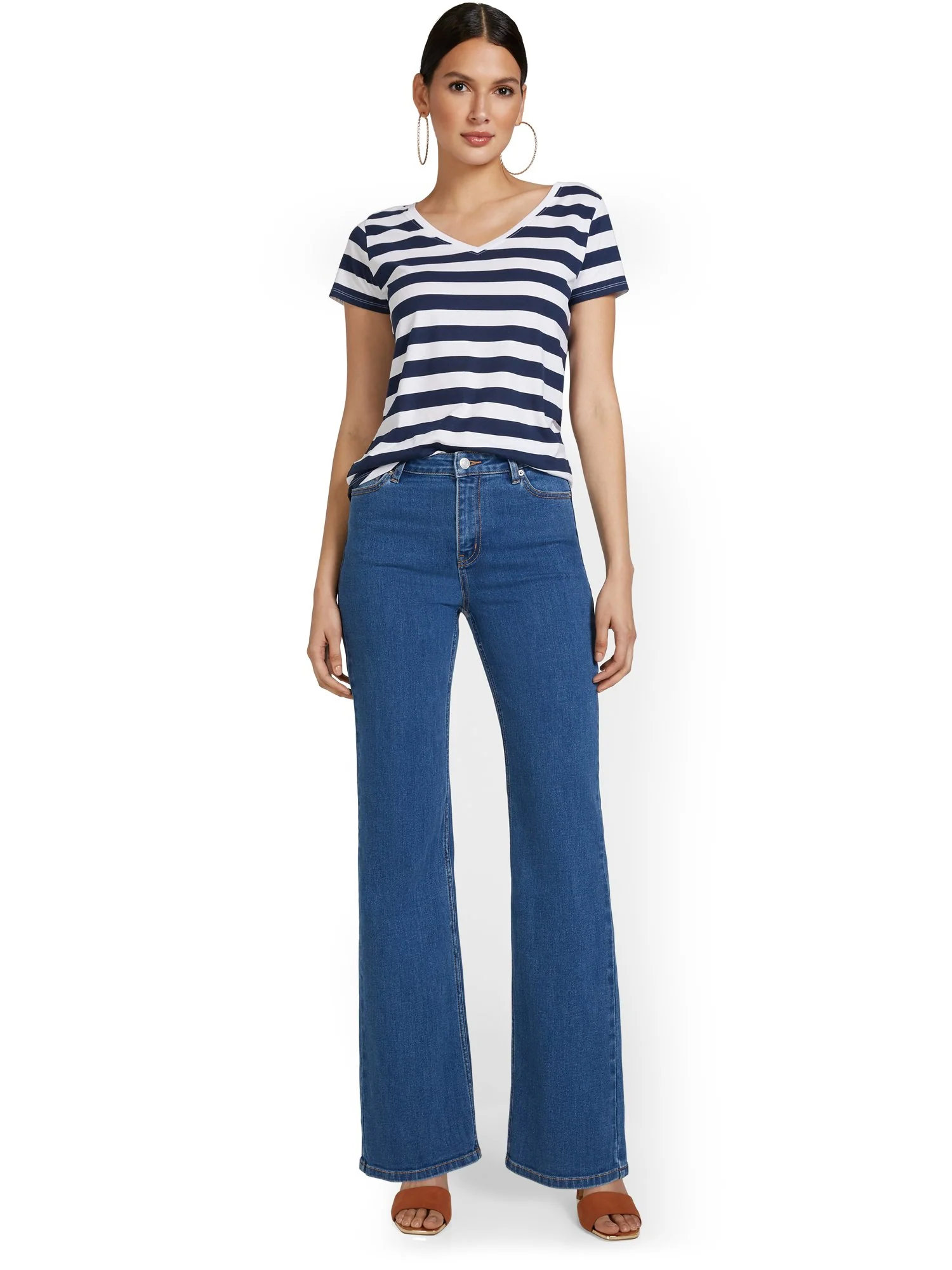 Ultra High-Waisted Wide-Leg Jeans - Image 4