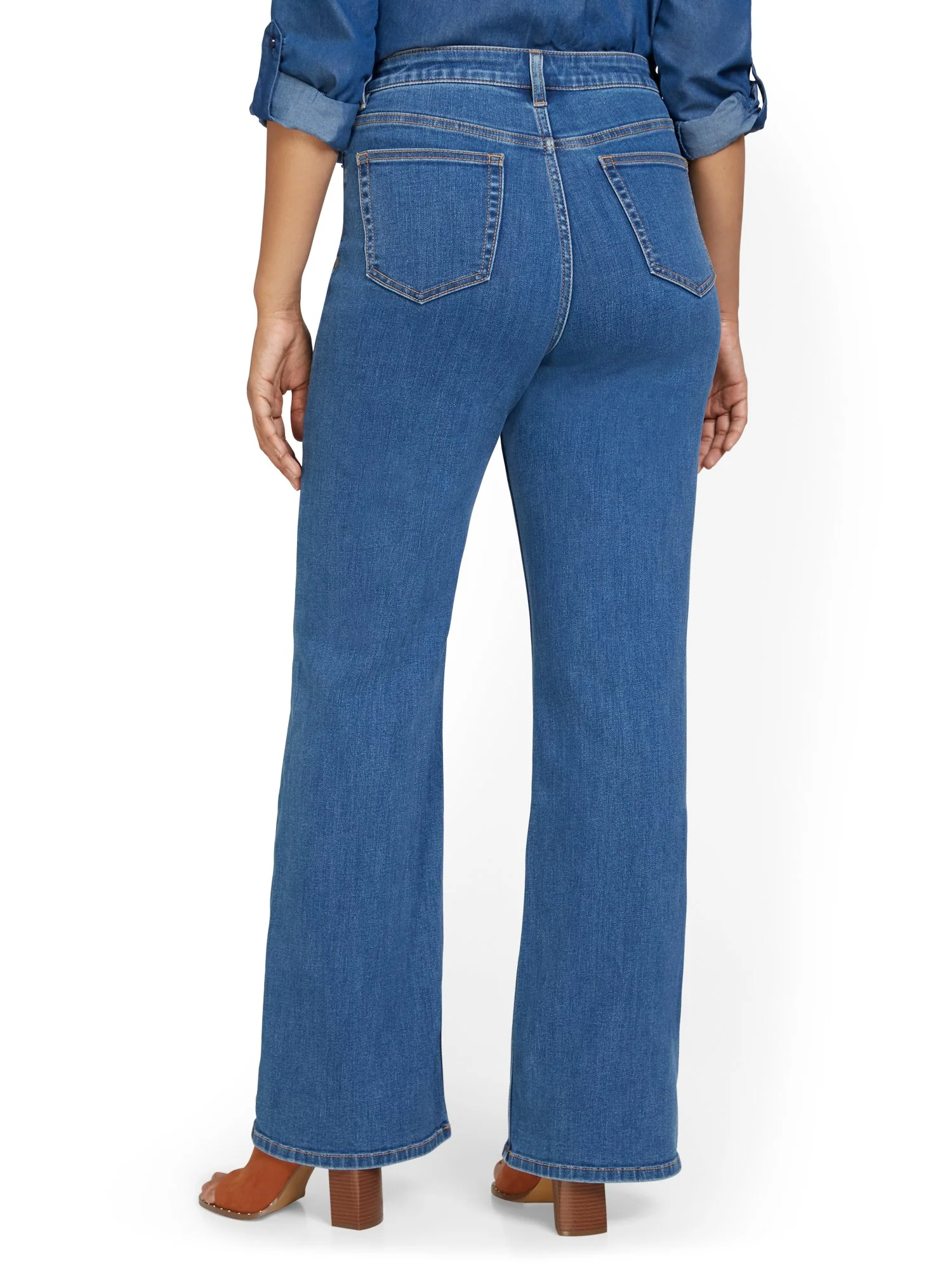 Ultra High-Waisted Wide-Leg Jeans - Image 6