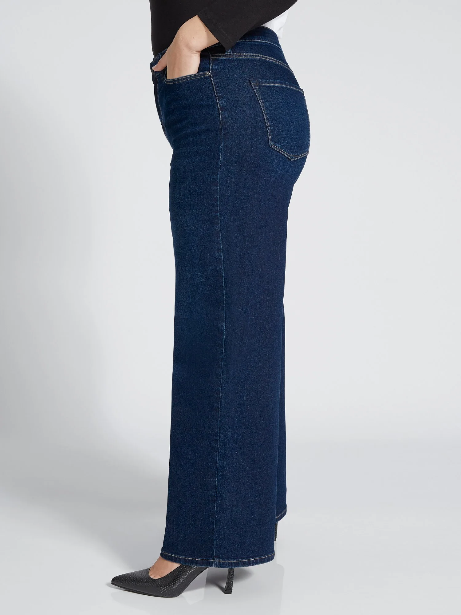 Ultra High-Waisted Wide-Leg Jeans - Dark Wash