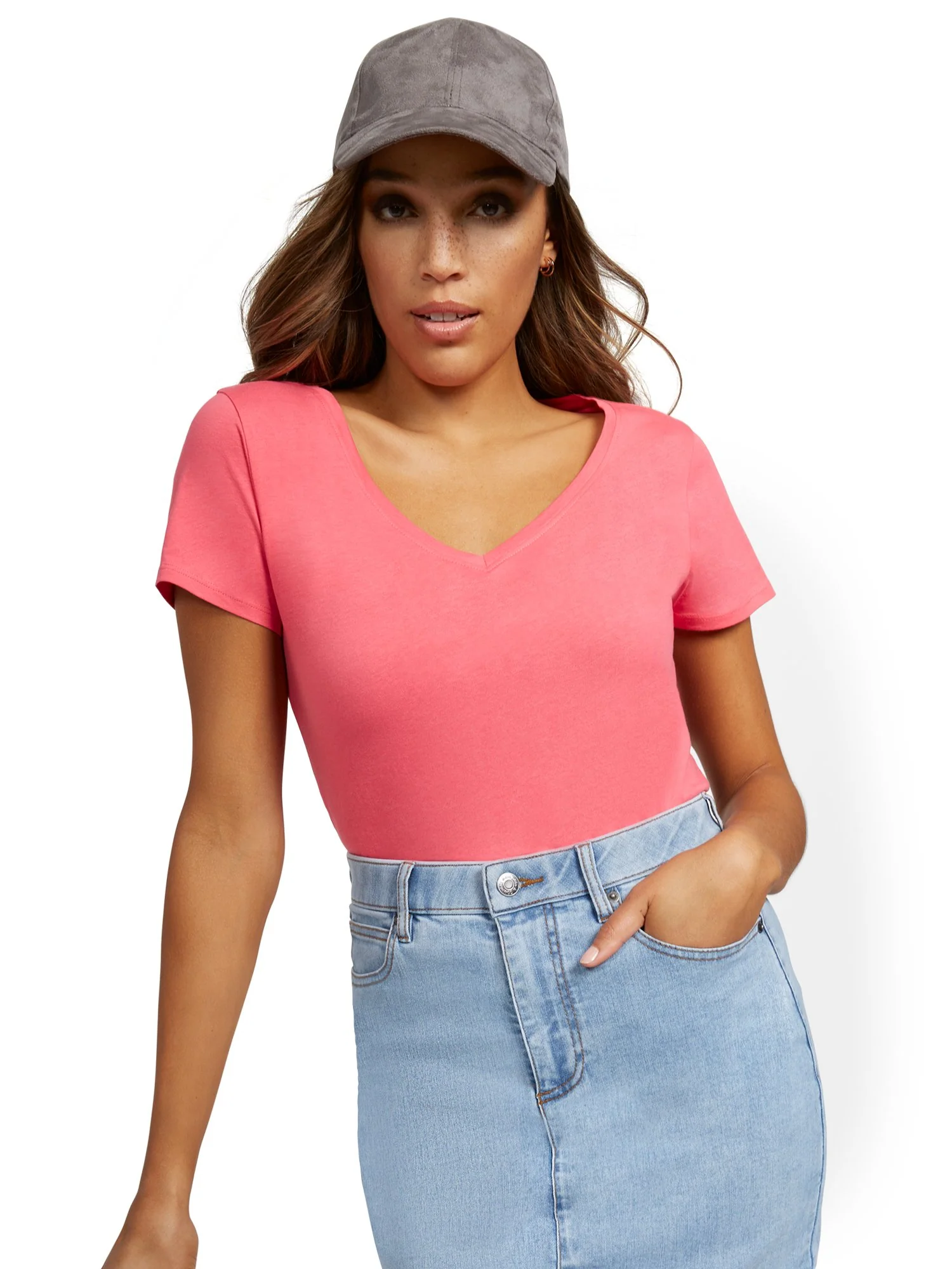 V-Neck Perfect Tee - Image 47