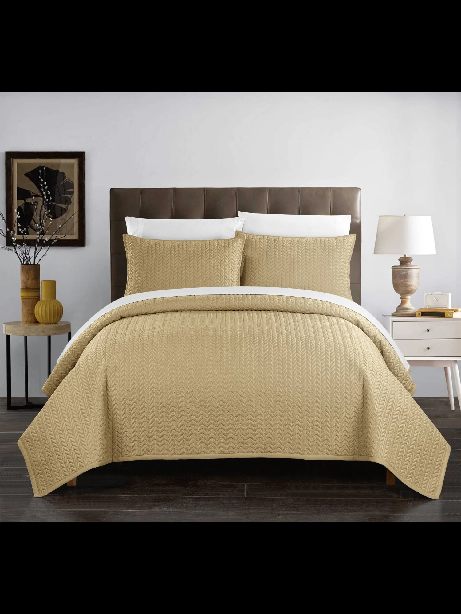 Weaverland Queen-Size 3-Piece Quilt Set - NY&C x Chic Home - Image 2