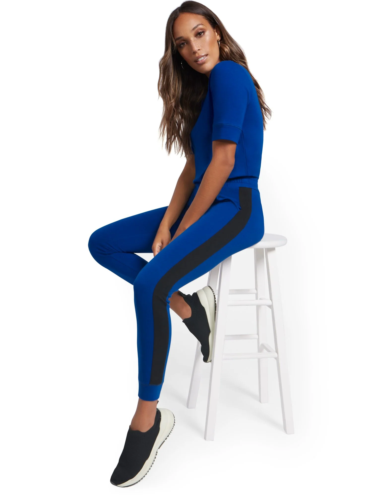 Zipper-Back Jumpsuit - Image 13